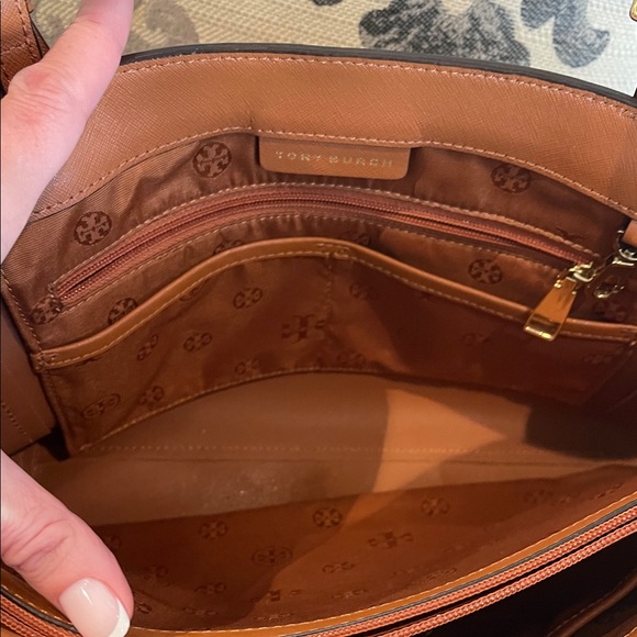 Tory Burch Tan Leather Tote and Wallet Set - Picture 4 of 6